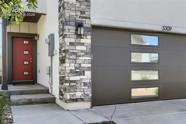 5309 Sky Top Lane, Colorado Springs, CO 80918
