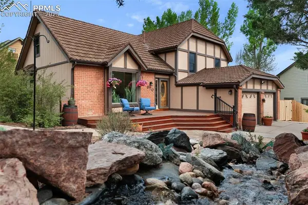 870 N Grey Eagle Circle, Colorado Springs, CO 80919