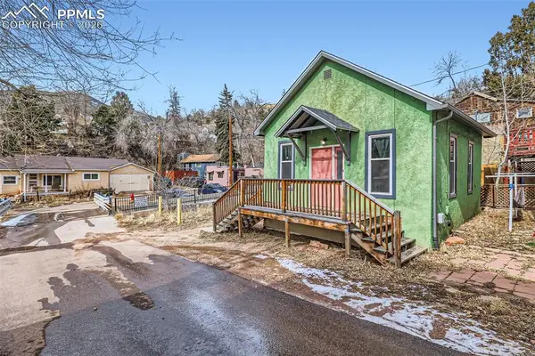 2 Narrows Road, Manitou Springs, CO 80829