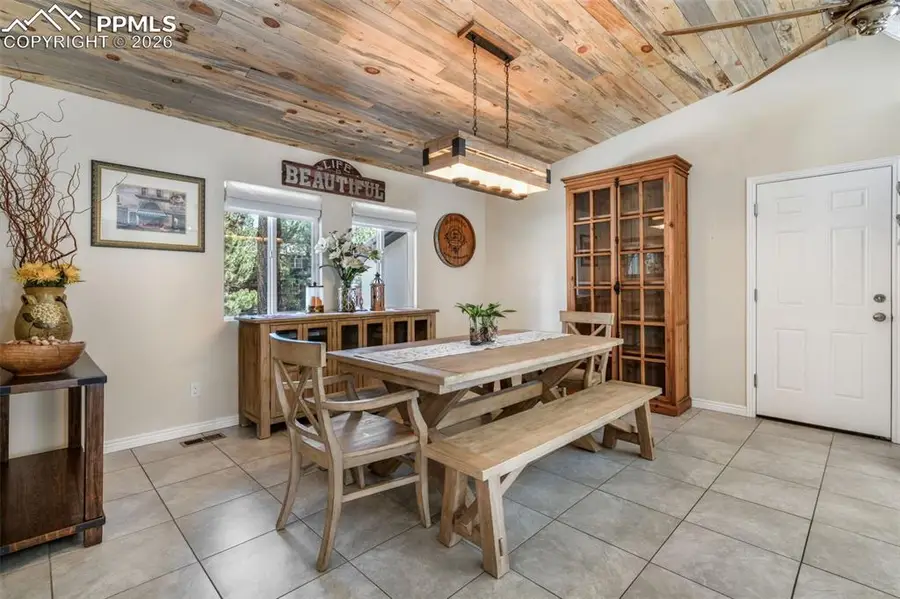 6020 Castlewood Lane, Colorado Springs, CO 80918 - #2