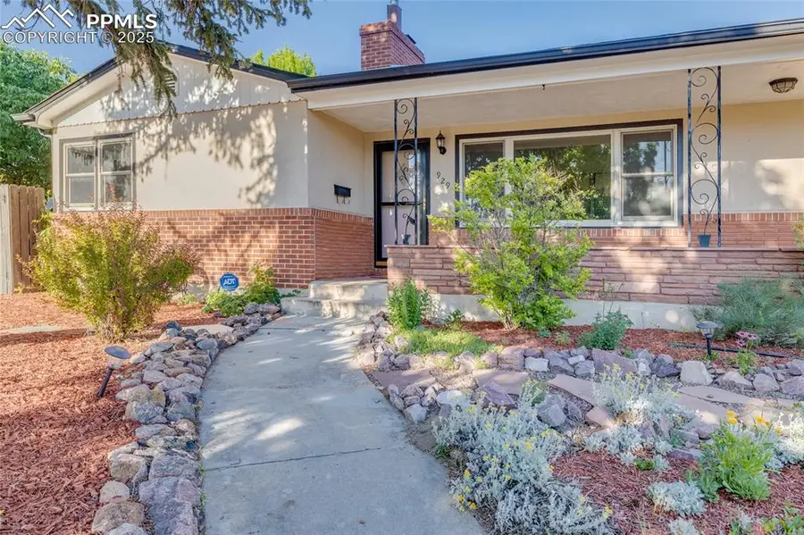 929 N Farragut Avenue, Colorado Springs, CO 80909 - Image #2