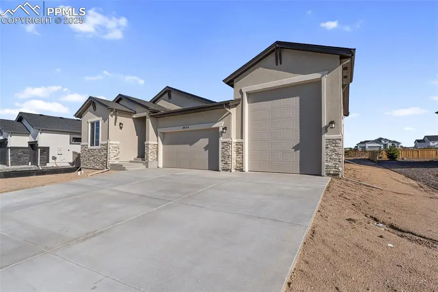 8424 William Downing Drive, Colorado Springs, CO 80908 - Image #2
