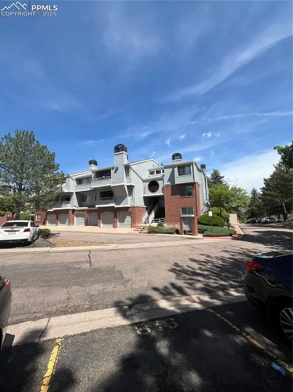 912 Acapulco Court, Colorado Springs, CO 80910 - Image #2