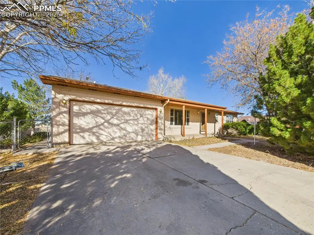 21 S Golfwood Drive, Pueblo West, CO 81007 - Image #1