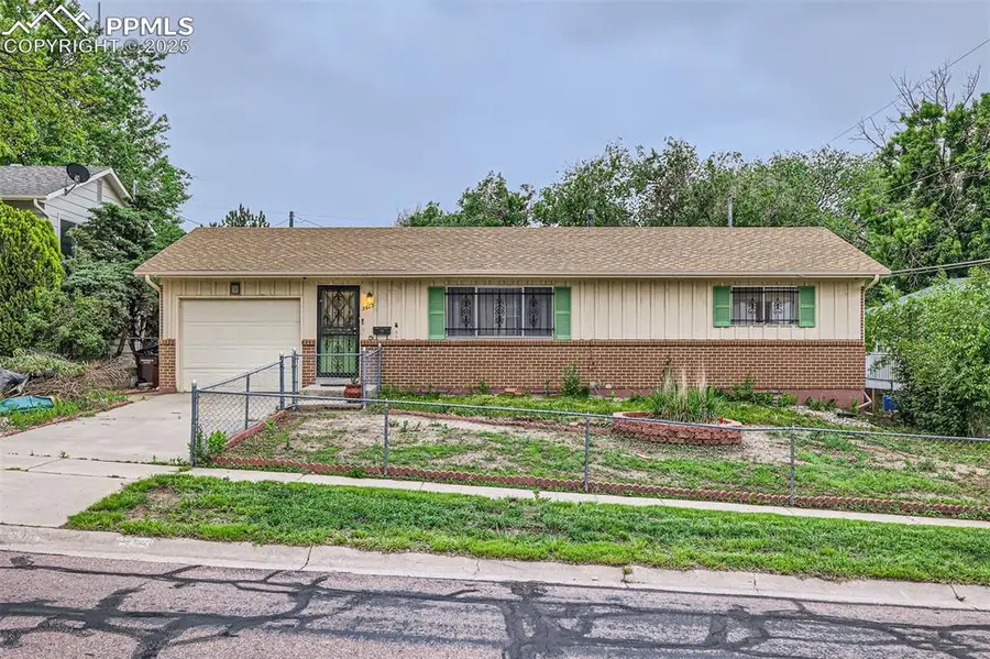 3603 Brentwood Terrace, Colorado Springs, CO 80910 - #3