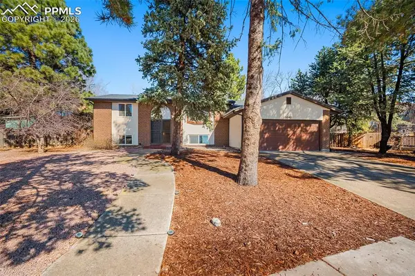5242 Constitution Avenue, Colorado Springs, CO 80915