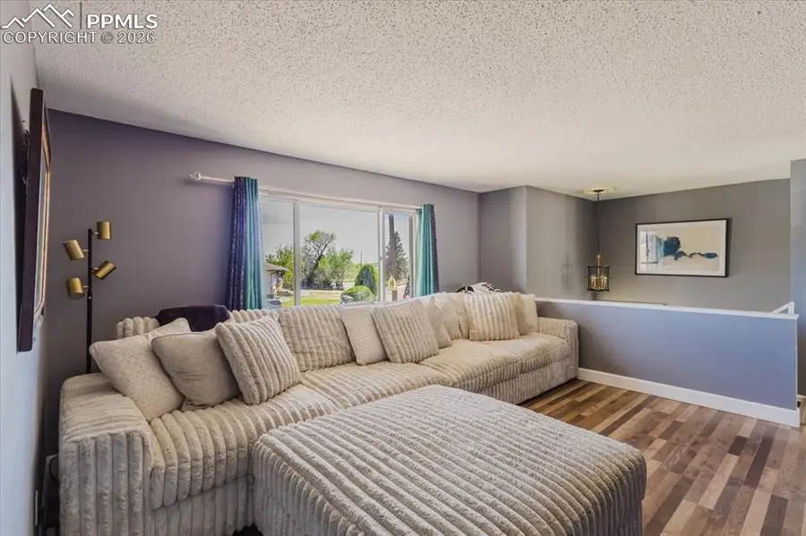 11 Macgregor Road, Pueblo, CO 81001 - #3