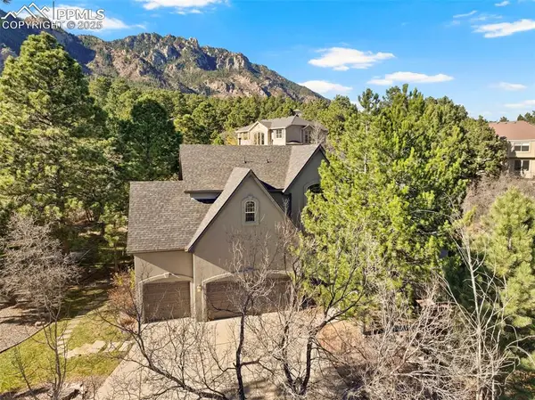 235 Balmoral Way, Colorado Springs, CO 80906