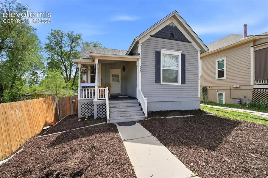 2427 W Platte Avenue, Colorado Springs, CO 80904 - #2