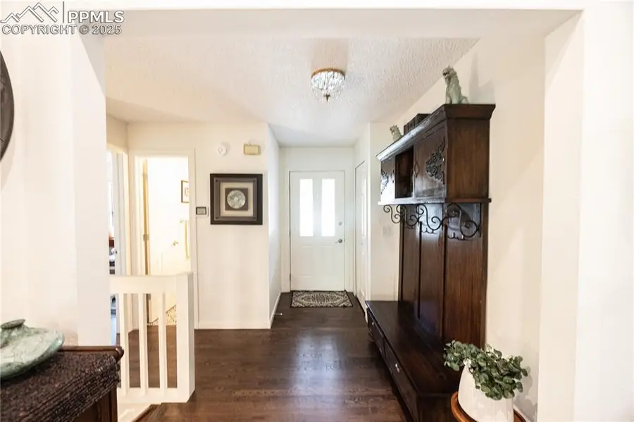 2125 Glenhill Road, Colorado Springs, CO 80906 - Image #3