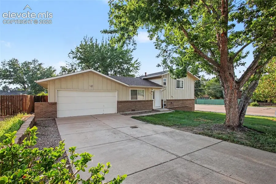 1065 Applewood Drive, Colorado Springs, CO 80907 - #2