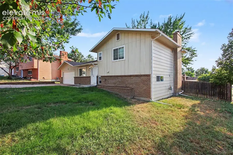 1065 Applewood Drive, Colorado Springs, CO 80907 - #3