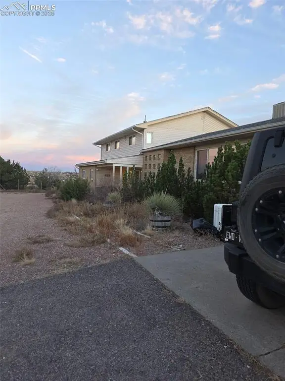 2046 W Hesperus Drive, Pueblo, CO 81007 - Image #2