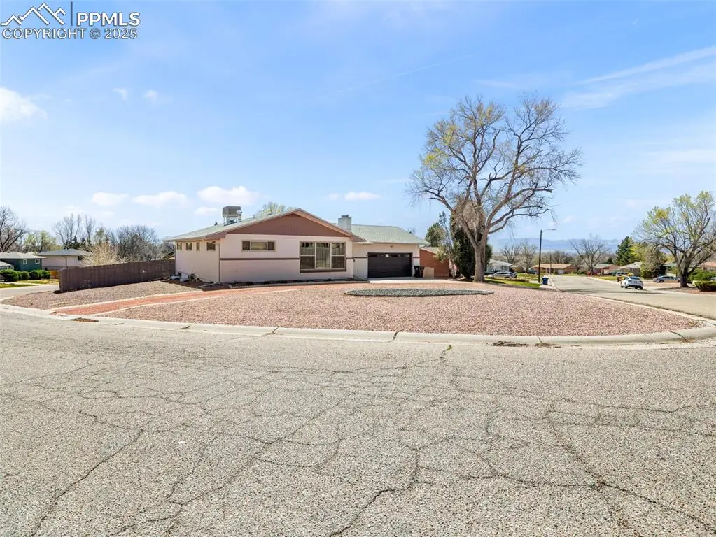20 Robertson Road, Pueblo, CO 81001 - Image #1
