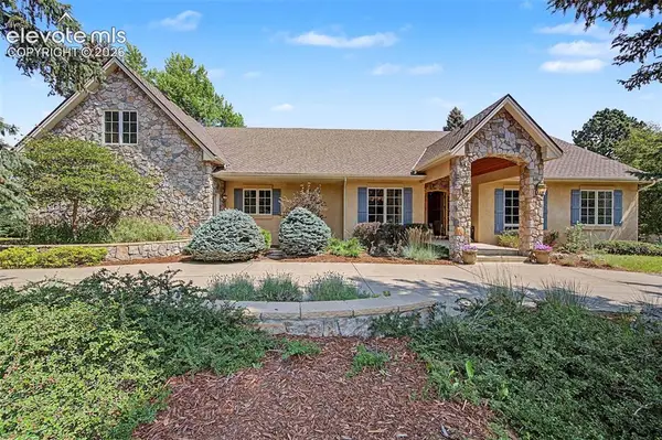 5 Sequoyah Road, Colorado Springs, CO 80906