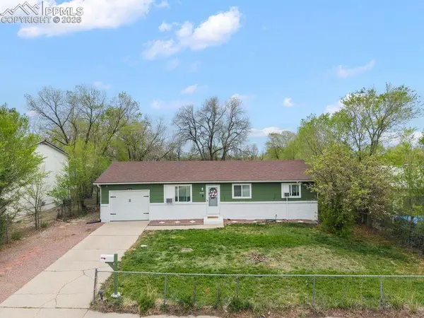 3595 Darkwood Place, Colorado Springs, CO 80910