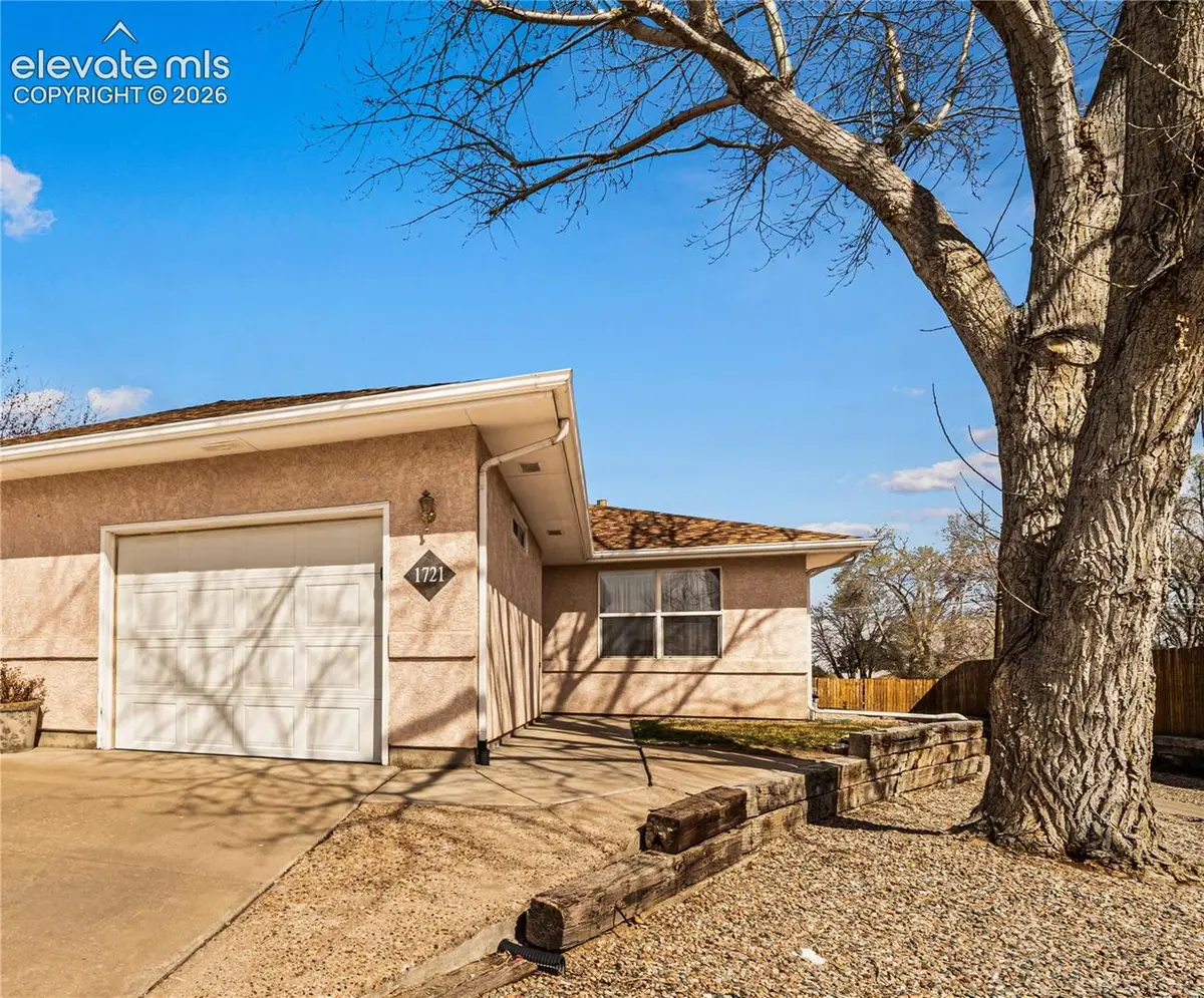 1721 Sierra Place, Pueblo, CO 81004 - #1