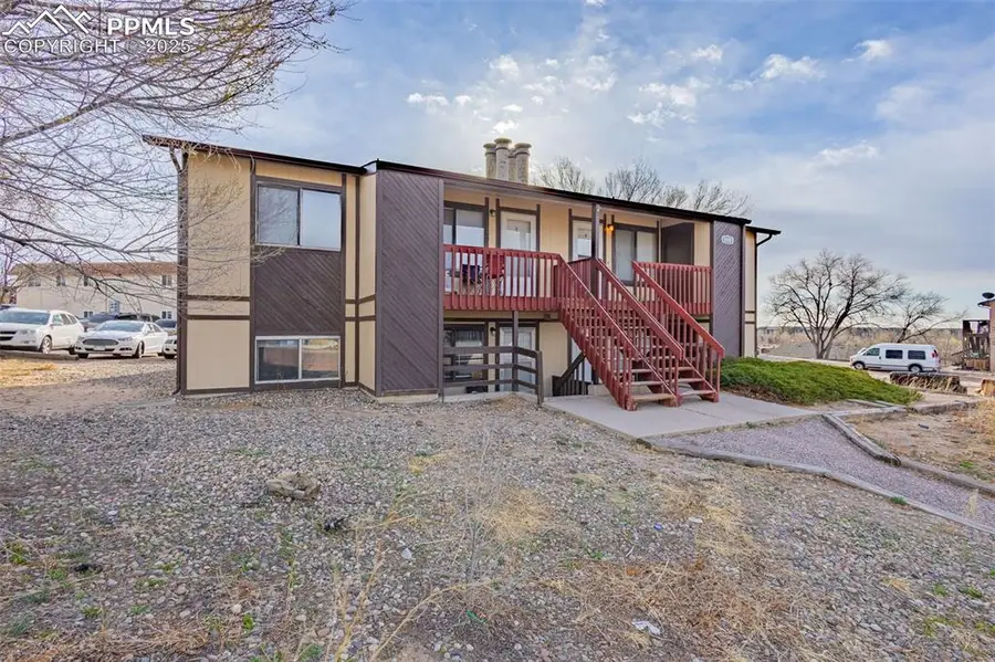 1110 Chiricahua Loop, Colorado Springs, CO 80915 - Image #3