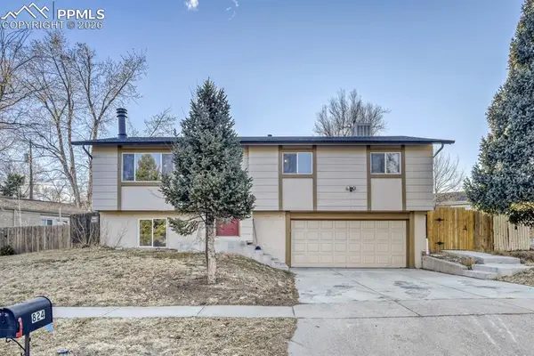 824 Holmes Drive, Colorado Springs, CO 80909