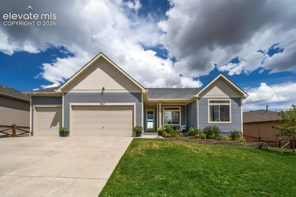 7413 Rim Bluff Lane, Colorado Springs, CO 80927