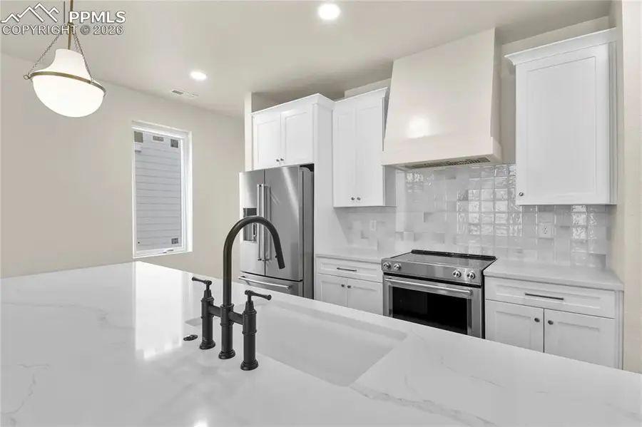 25 Noyer Court, Colorado Springs, CO 80906 - #3