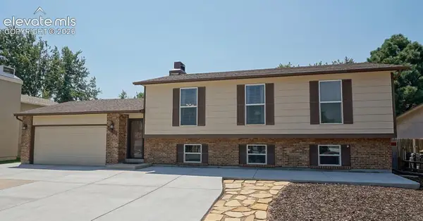 3035 Maverick Drive, Colorado Springs, CO 80918