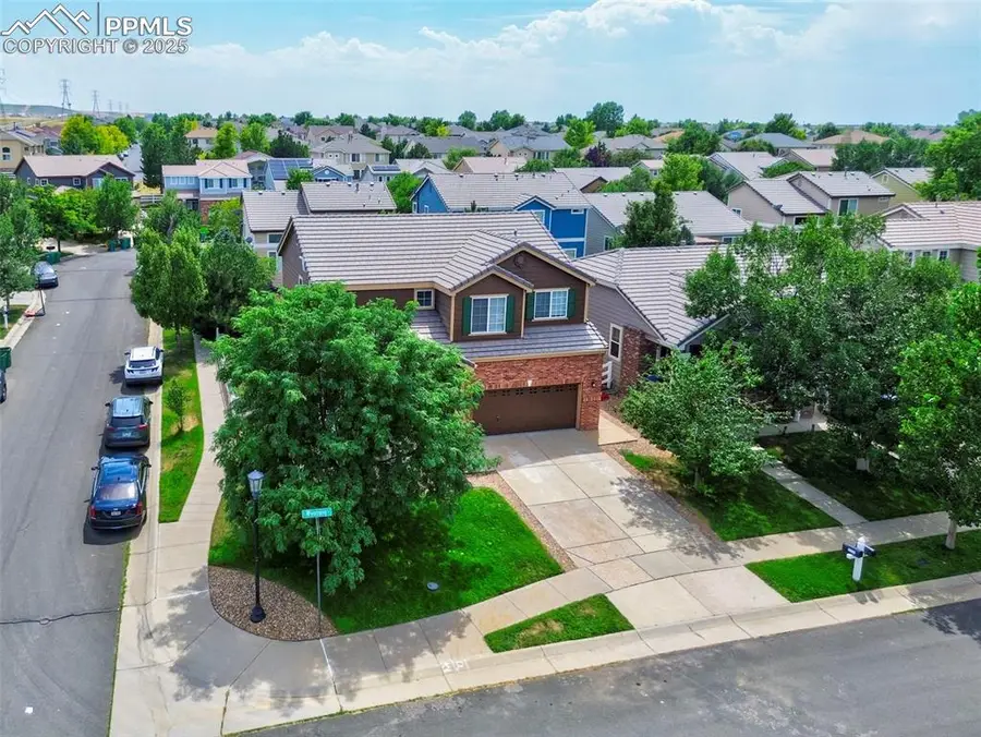 24798 E Wyoming Place, Aurora, CO 80018 - Image #2