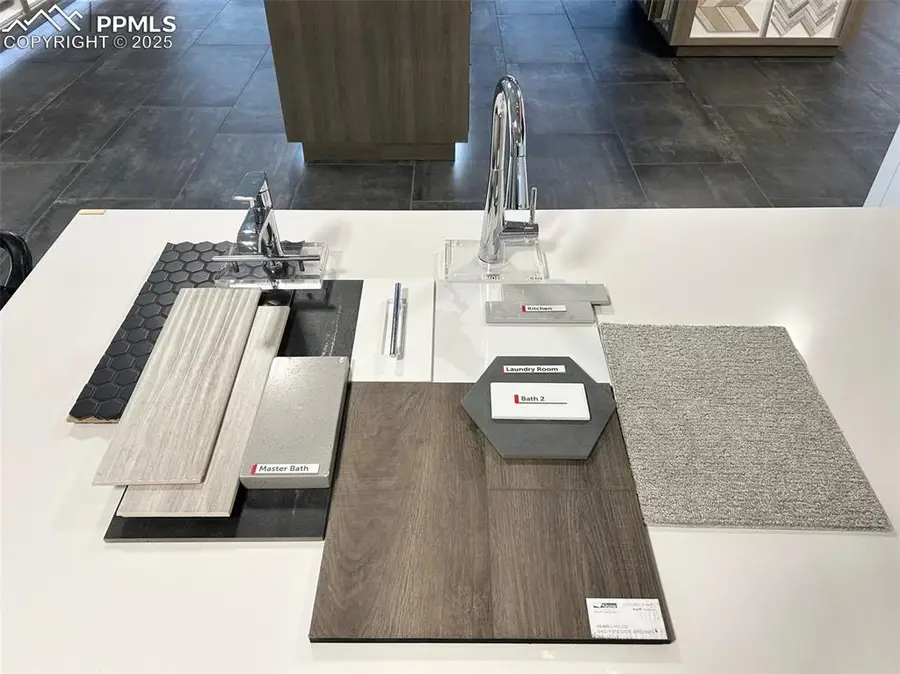 10221 Spry Street, Colorado Springs, CO 80924 - Image #2