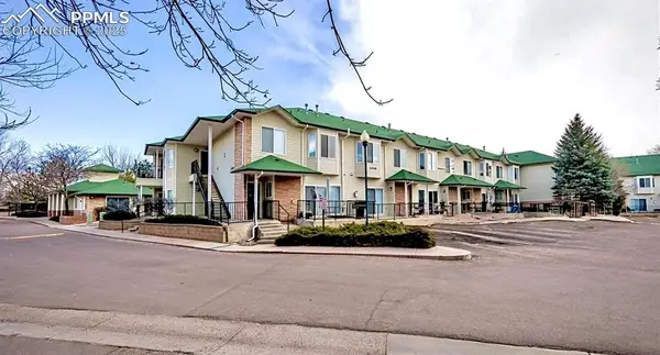 2049 Legacy Ridge View #108, Colorado Springs, CO 80910