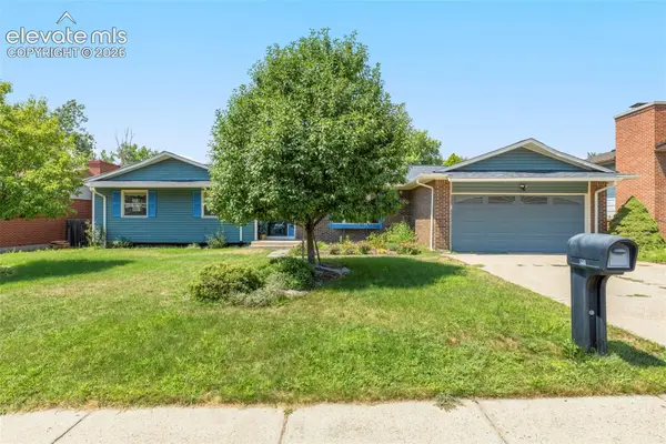 2210 W Greenwich Circle, Colorado Springs, CO 80909
