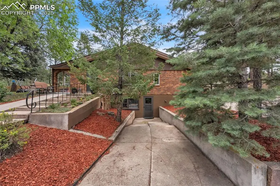 6430 Burrows Road, Colorado Springs, CO 80908 - Image #3