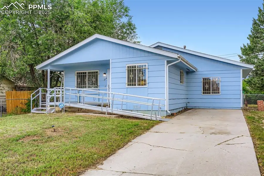 2114 Pepperwood Drive, Colorado Springs, CO 80910 - Image #3