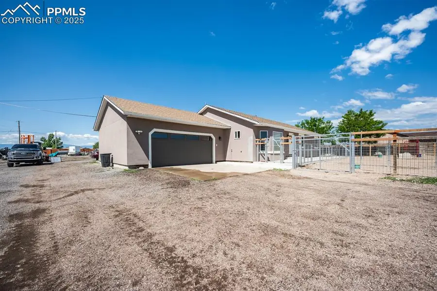 566 E Paradise Drive, Pueblo, CO 81007 - Image #3