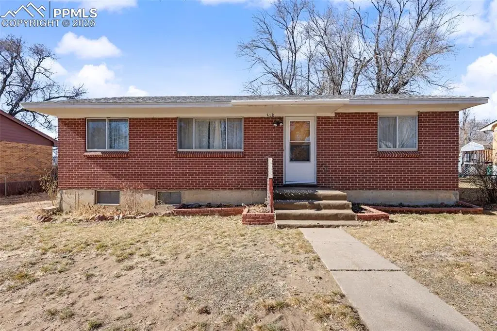 518 Yellowstone Road, Colorado Springs, CO 80910 - #1