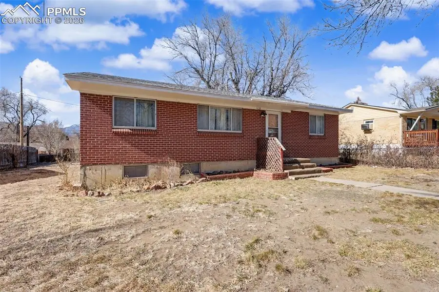 518 Yellowstone Road, Colorado Springs, CO 80910 - #2