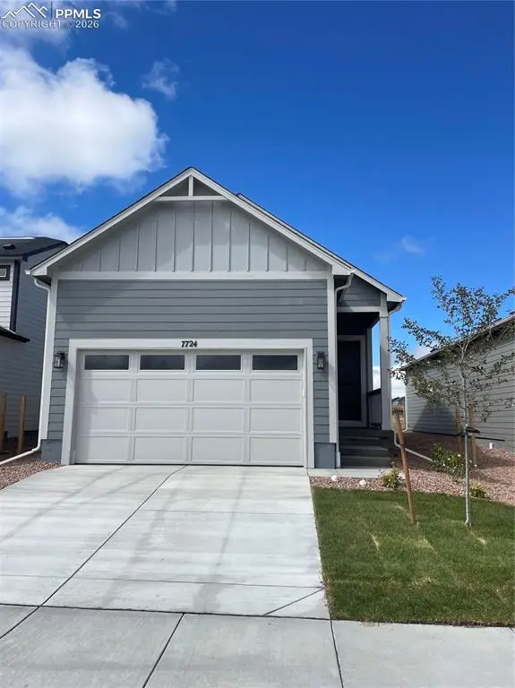 7724 Clear Amber Place, Colorado Springs, CO 80908