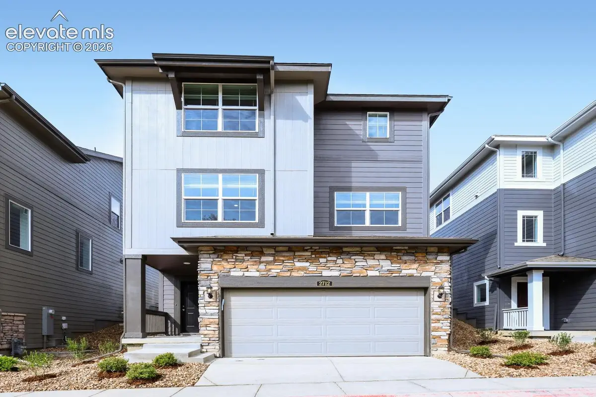 2712 Lower Crags Point, Colorado Springs, CO 80904 - #1