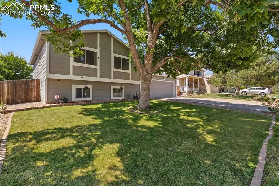 891 Daffodil Street, Fountain, CO 80817 - Image #2