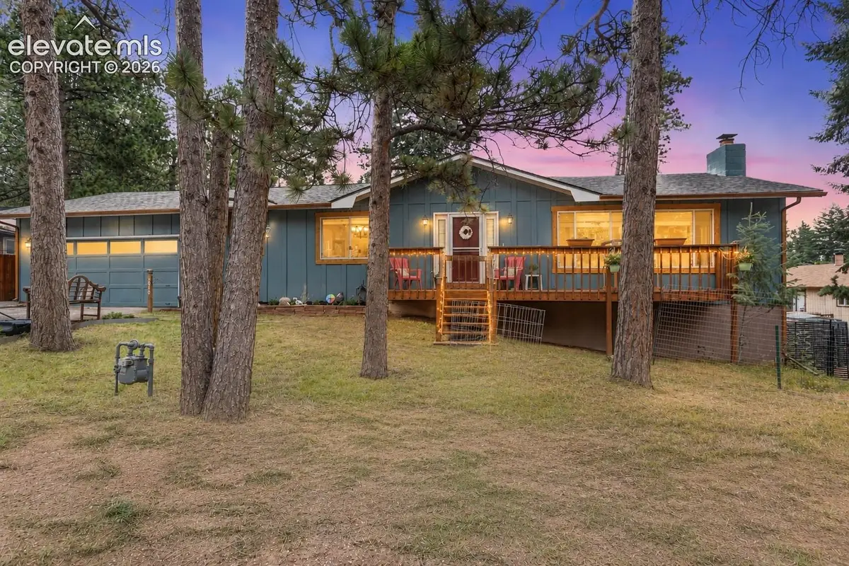 1010 W Lorraine Avenue, Woodland Park, CO 80863 - #1