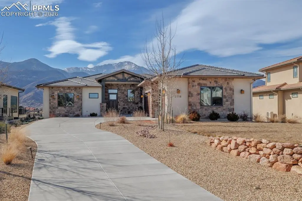 2716 Cathedral Rock View, Colorado Springs, CO 80904 - #1