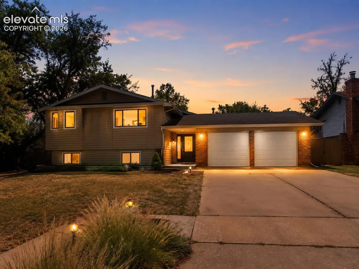 1208 Doyle Place, Colorado Springs, CO 80915 - #1