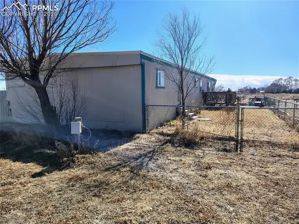 24405 Handle Road, Calhan, CO 80808