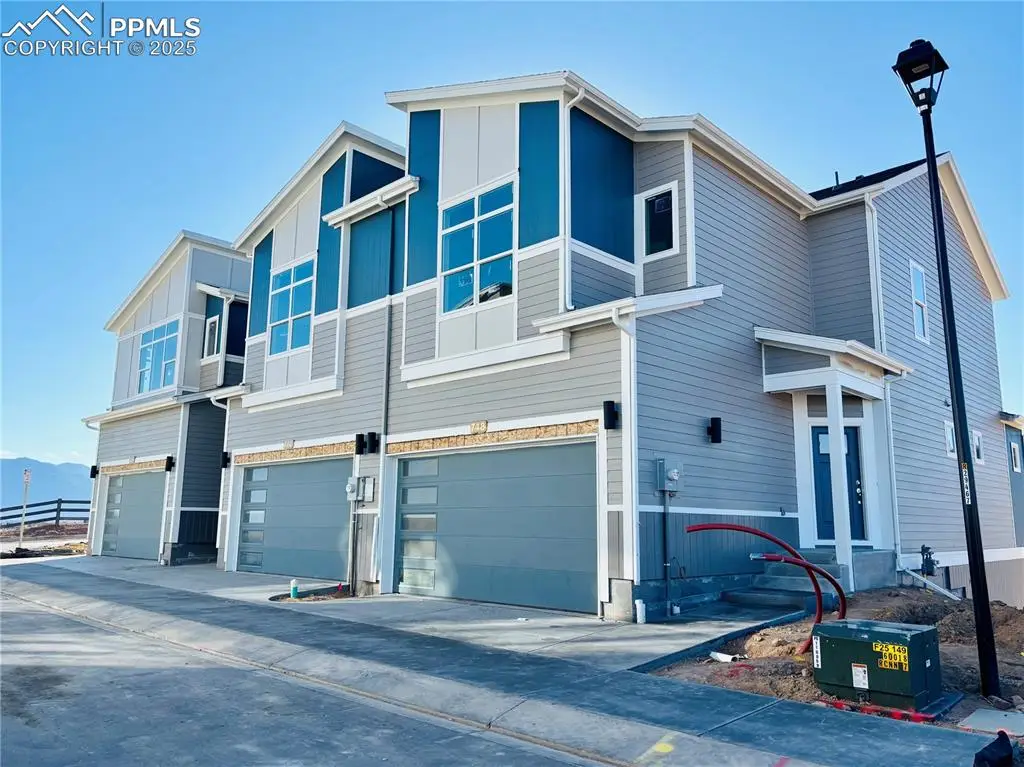 718 Belleza View, Colorado Springs, CO 80907 - Image #1