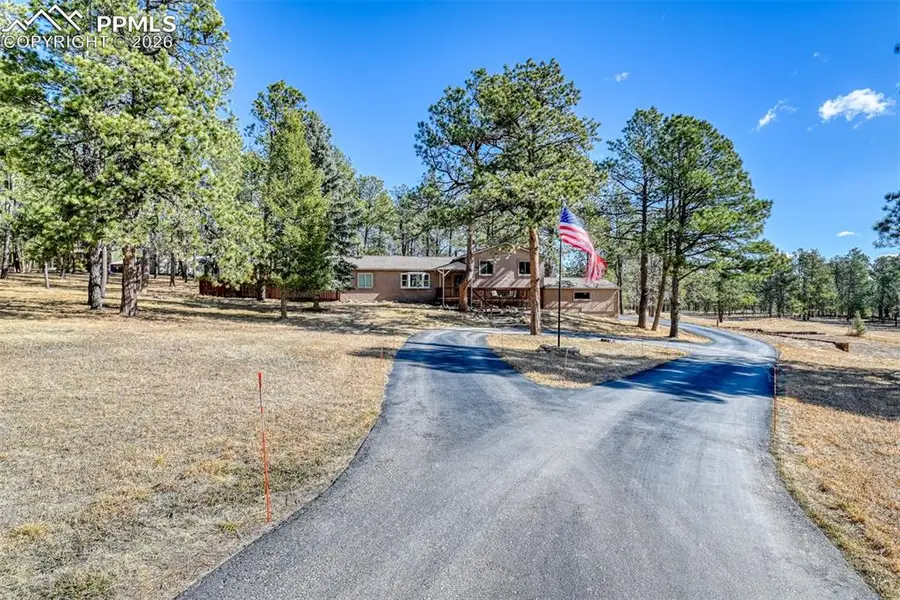 8480 Lakeview Drive, Colorado Springs, CO 80908 - #2