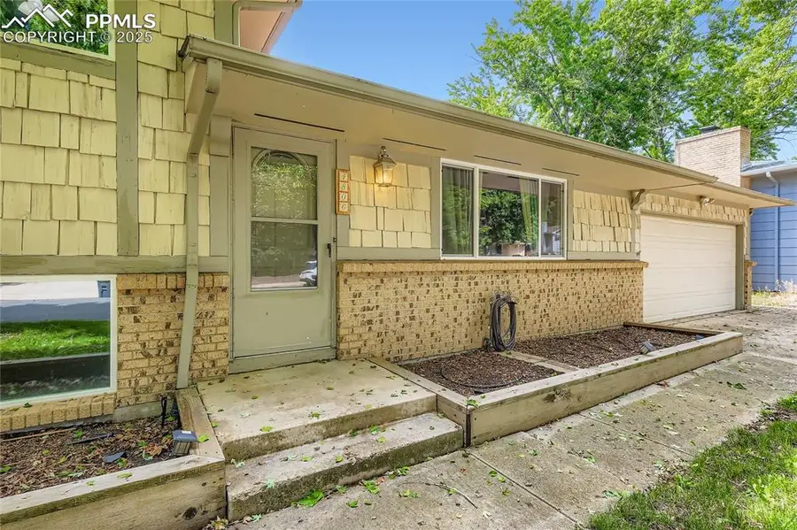 4806 Sprucewood Drive, Colorado Springs, CO 80918 - Image #3