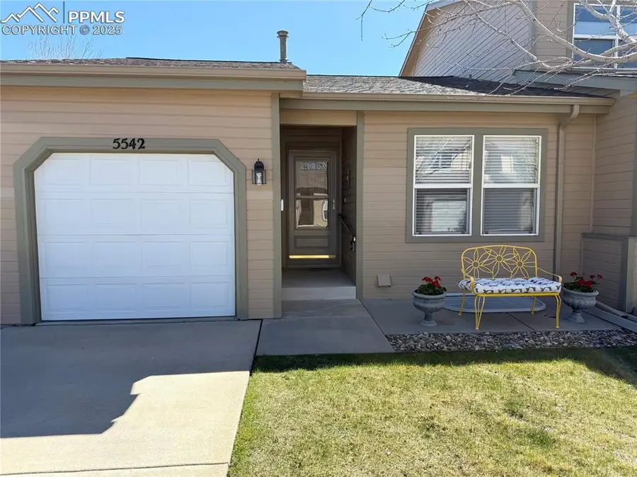 5542 Sunshade Point, Colorado Springs, CO 80923 - Image #3