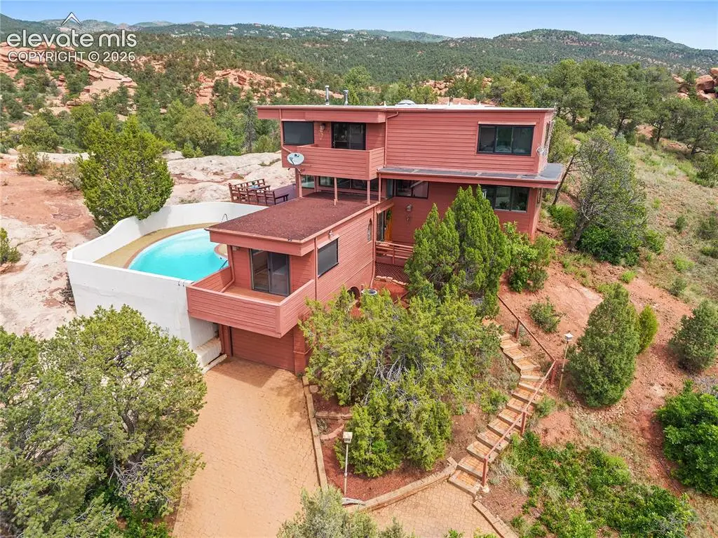 135 Via Vallecito, Manitou Springs, CO 80829 - #1
