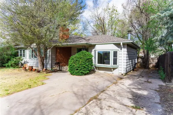 2818 Templeton Gap Road, Colorado Springs, CO 80907