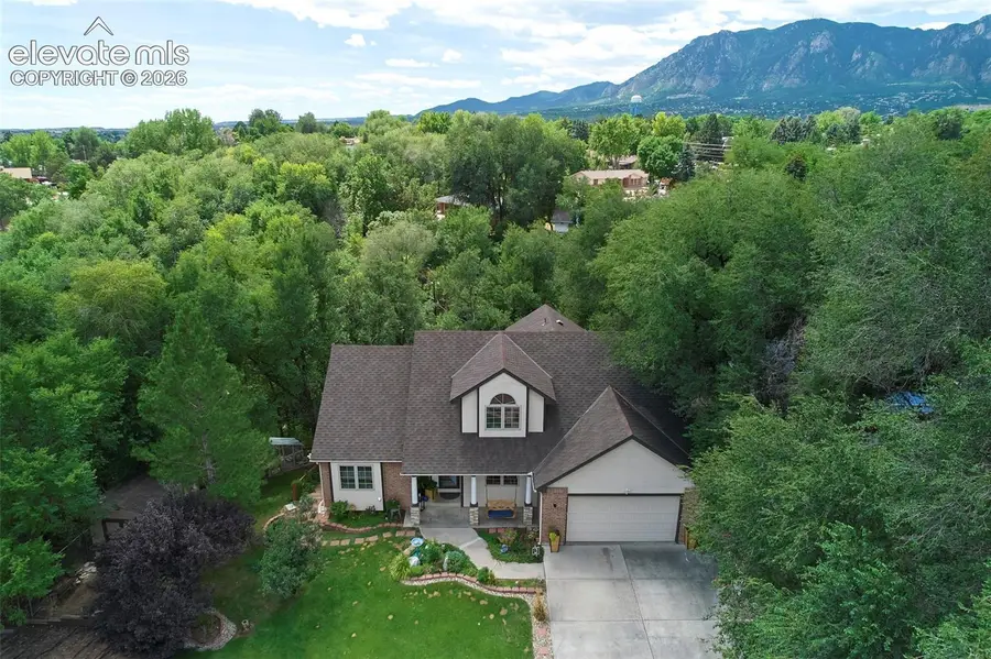 423 Chamberlin Place, Colorado Springs, CO 80906 - #3