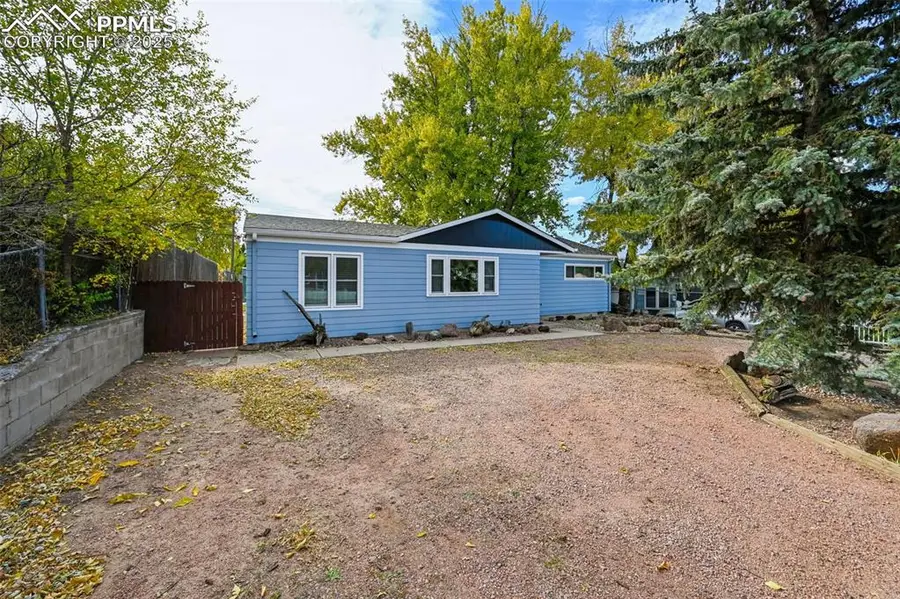 323 Maplewood Drive, Colorado Springs, CO 80907 - Image #2